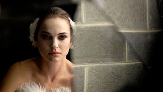 『ブラック・スワン』が日本での初登場1位で全世界興収約3億ドル(約240億円)突破の快挙に!日本でのヒットが後押し