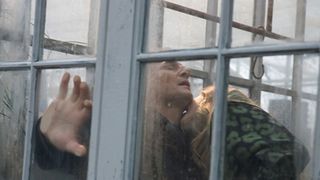 キュート&セクシー!『マンマ・ミーア!』でブレイク!アマンダ・セイフライドの超セクシーな『クロエ』本編着替え映像解禁