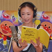 松雪泰子、アンパンマンで初声優に挑戦! 東日本大震災で被災した子どもたちに「笑顔と勇気と元気を届けたい」