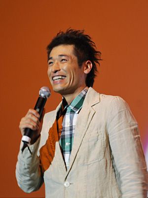 佐藤隆太、震災から100日ぶりに営業再開した仙台の映画館で『ロック～わんこの島～』舞台あいさつ