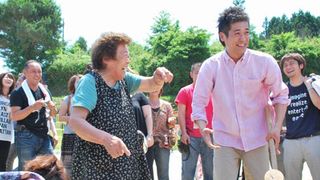 佐藤隆太が被災地宮城県へ、有名人が訪れなかった小さな避難所も訪問