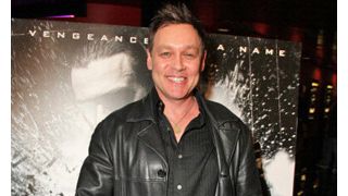 『グリーンマイル』の51歳ダグ・ハッチソン、16歳の女性と結婚!