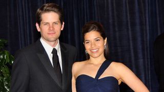 「アグリー・ベティ」のアメリカ・フェレーラが結婚!月曜日にニューヨークで挙式