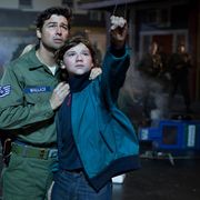 『SUPER 8』が2週連続で首位!夏休みを前に『アンパンマン』などのアニメ作品も好調な成績でランクイン!