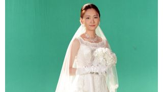新垣結衣、人生初のウエディングドレス姿を披露!婚期が遅れるというジンクスは「信じません」とキッパリ!