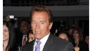 シュワちゃん俳優に復活!隠し子騒動で棚上げになっていた映画が再始動 63歳の疲れきった男演じる?
