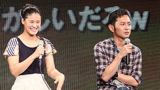 手嶌葵ライブ開催!「ヱヴァ」庵野率いるスタジオの幻想的な映像と美声コラボにファンうっとり 宮崎吾朗監督も登場!
