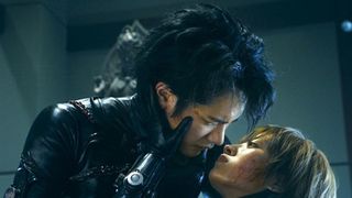 日本映画初!『GANTZ』DVD&ブルーレイ総合ランキング2冠達成!!