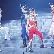 ミュージカル聖闘士星矢の全ぼうが明らかに! 聖衣(クロス)もペガサス流星拳も舞台で再現!
