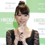 水谷豊&伊藤蘭の娘・趣里が人生初の記者会見!「スーちゃんのような女優さんになりたい」と夢語る