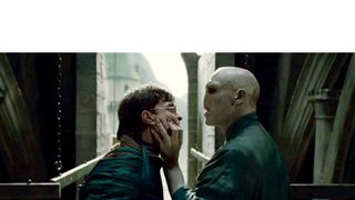 『ハリポタ』完結編、世界興収10億ドル突破!シリーズ&ワーナー・ブラザース映画史上最高記録を樹立