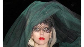 レディー・ガガ、エイミー・ワインハウスさんの訃報にショックで2日間口もきけず