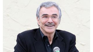 バート・レイノルズ、ローン会社からフロリダの邸宅の立ち退きを要求される