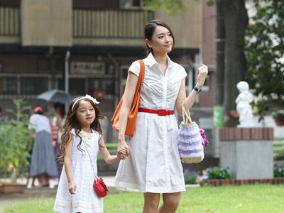 ガッキーもメロメロ 女優らしさと子どもっぽさが同居した注目子役 谷花音との関係語る シネマトゥデイ