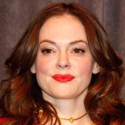 ローズ・マッゴーワン、眉毛をそり落とすのに3億8,000万円を要求
