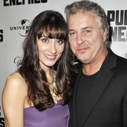 「CSI:科学捜査班」のウィリアム・ピーターセンに双子の赤ちゃん誕生