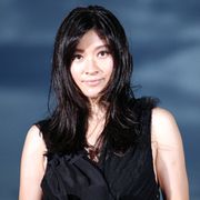 篠原涼子、本格的なベッドシーンに初挑戦!「ホテルで練習しました」