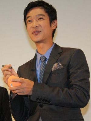 堺雅人、主演映画『日輪の遺産』初日を迎え「たくさんの抱えきれない遺産をいただいた」と感無量！