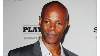『最終絶叫計画』のキーネン・アイヴォリー・ウェイアンズ監督、旅行キャンセル代の未払い訴訟で敗訴