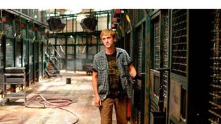 「ハリポタ」トム・フェルトン、『猿の惑星』でもまた悪役！でも被災地に温泉たまご2,000個贈るホントはとってもイイヤツ！