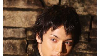 水嶋ヒロ、久々の黒髪で“怪盗ヒロ”に変身！Mobage新CMが完成!!