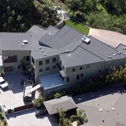 リアーナ、5億円以上で購入した家は欠陥住宅 売主を訴える
