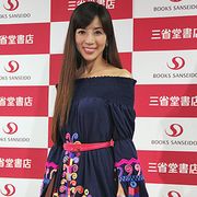 川島なお美、夫が12kg痩せた秘密を公開!一度に2冊の本を出版!