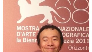 日本映画初の快挙！ベネチア映画祭オリゾンティ賞受賞の塚本晋也監督、震災後の撮影続行への葛藤を明かす