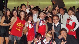 「glee」3D映画のスタンディング上映会に日本全国のファン集結!満席の会場はまるで本物のコンサート!