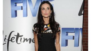 デミ・ムーアが激やせ!病的だと話題に…やはり15歳年下夫アシュトンの不倫が原因?