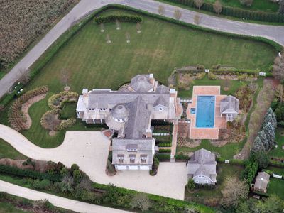 夫と別れたジェニファー・ロペス、13億円以上する豪邸を購入