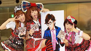 あやまんJAPANの新曲はAKB48をパクッた!?「間違って買っちゃうかもしれないけど、似ているからしょうがない」