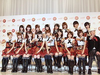 AKB48、今年の「NHK紅白歌合戦」の紅白応援隊に就任！「歌うことで、元気や笑顔を届けられたら」