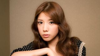 仲里依紗、男に依存しない自立した女性にあこがれ！