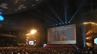 第16回釜山国際映画祭が閉幕!4,000人の前にオダギリジョー、原田眞人監督、受賞の井手洋子監督も登壇