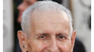 “ドクター・デス”こと、ジャック・ケヴォーキアン氏が開発した自殺装置がオークションに