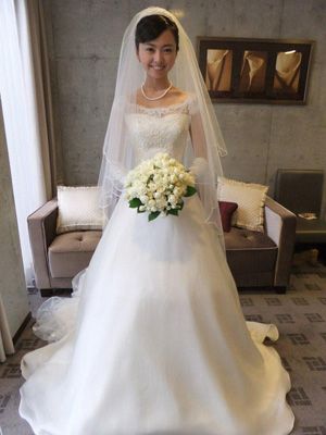 野村佑香が結婚！9月に入籍済みで今日結婚式！ウエディングドレス姿を披露！