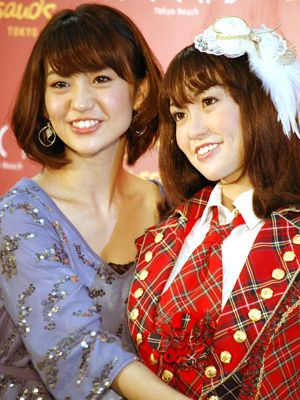 AKB48大島優子「バストが柔らかい」とボディータッチ！1,900万円の等身大フィギュアがリアル過ぎ！