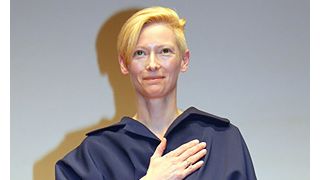 オスカー女優ティルダ・スウィントン約5年半ぶりの来日!「日本をホームのように感じている」