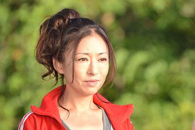 綾瀬はるか主演 ホタルノヒカリ で四角関係勃発 松雪泰子 News手越がホタルとぶちょおの仲を脅かす シネマトゥデイ