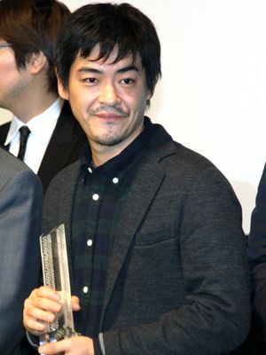 役所広司＆小栗旬出演『キツツキと雨』が審査委員特別賞！日本作品の受賞は2年連続！「東京 サクラ グランプリ」はフランス映画『最強のふたり』！【第24回東京国際映画祭】