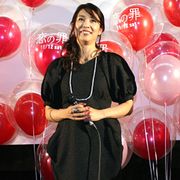 水野美紀、婚約した園子温監督と神楽坂恵を祝福!園監督「わたくしの『恋の罪』でお騒がせしてすみません!」
