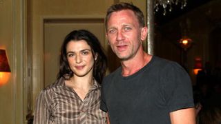 ダニエル・クレイグ、妻レイチェル・ワイズが泊まれるよう、新ボンド映画の楽屋トレーラーにダブルベッドを要求