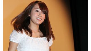 爆乳美少女の19歳篠崎愛、菊池桃子も主演した『パンツの穴 』で映画初主演！あとが残るほどの傷を負いながら臨んだ撮影秘話