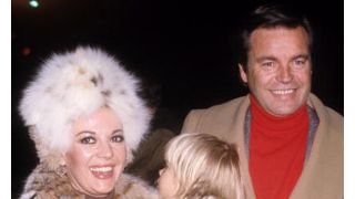 30年前に水死したナタリー・ウッドさんの事故、再捜査始まる「夫のロバート・ワグナーが死に関与」と当時の船長が告白