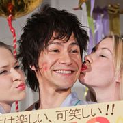 JOY、高橋みなみが心の支えだった!? 美女ナースからキスの嵐を受けながら闘病秘話を語る!