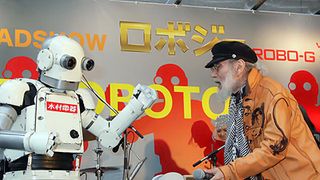 ロカビリー界のカリスマ、ミッキー・カーチス、約半世紀ぶりに日劇でライブ!!亡き談志師匠に思いをはせる