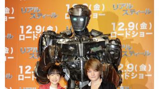 芦田愛菜&ダコタ・ゴヨ、日米天才子役が奇跡の対面!!愛菜ちゃんは「Nice to meet you!」と英語であいさつ!