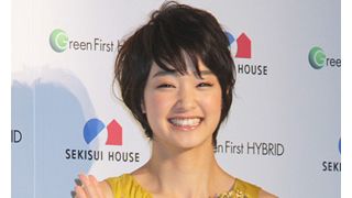 剛力彩芽19歳、2015年までに結婚はないけど…すてきな旦那さんと子どもとあったかい家庭を築きたい
