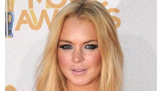 リンジー・ローハン、ヌードの表紙画像がネットに流出!